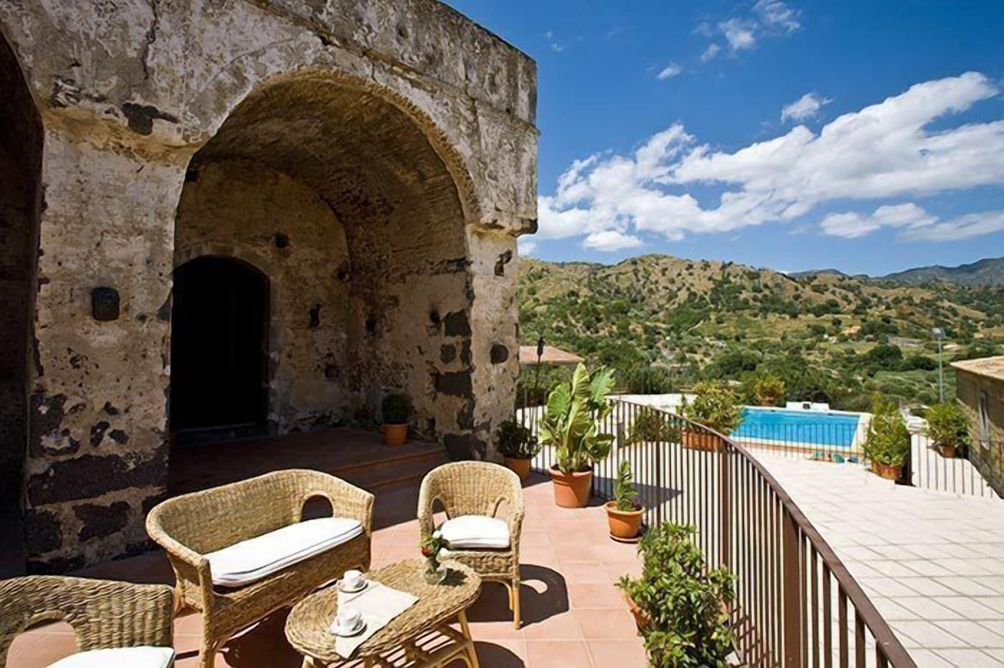 Il Borgo Country Resort Gaggi Esterno foto